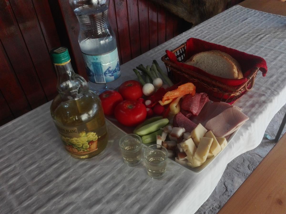 Casa De Vacanta Silvia Vărmaga Dış mekan fotoğraf